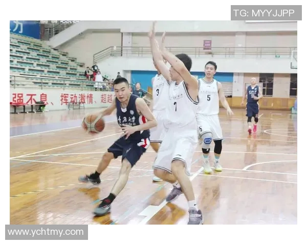 重庆篮球队比赛经验的创新与变革引发热议探讨