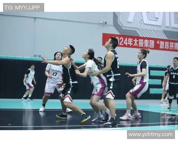 重庆篮球队荣登篮球战术排行榜首位引领全国篮球新风潮