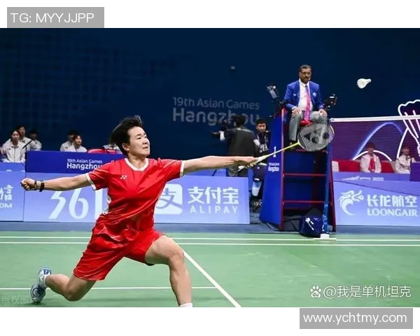 重庆羽毛球队的默契配合与战术分析探讨